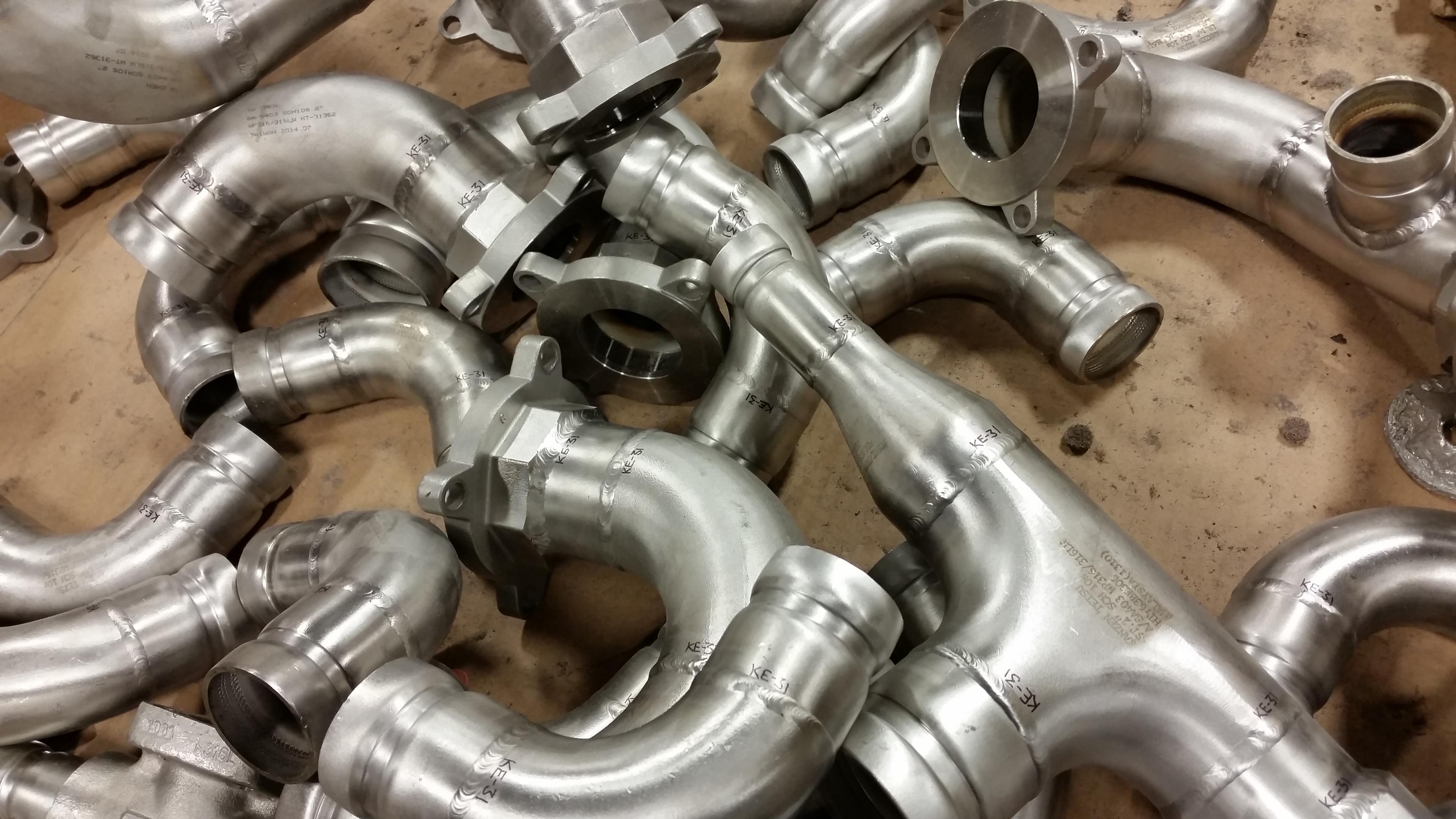 Completed piping manifold